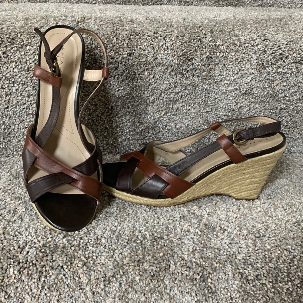 Tahari Kelly 2 Tone Leather Wedge Sling Back Espadrille Sandals